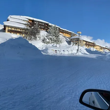 Appartamento Vacanza Top Residence Tonalepass Exterior foto